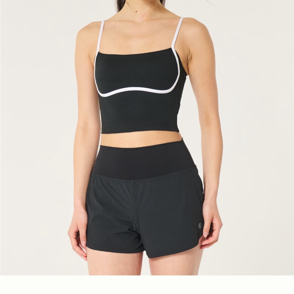 Gilly Hicks Women’s Active Recharge Under-Bust Cami